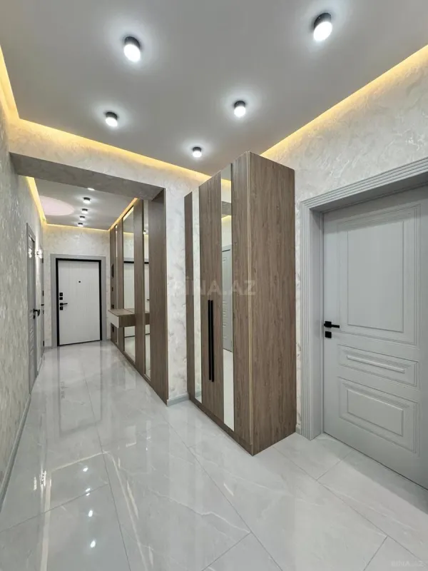 Satılır 3 otaqlı mənzil 88 m²