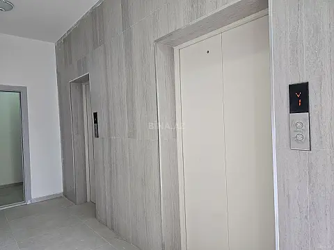 Satılır 3 otaqlı mənzil 69.2 m²