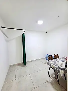 Satılır obyekt 300 m²