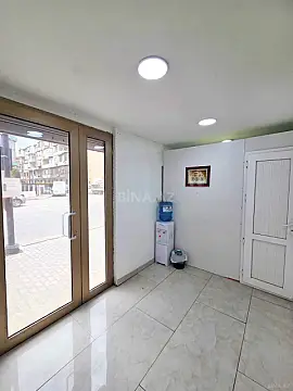 Satılır obyekt 300 m²