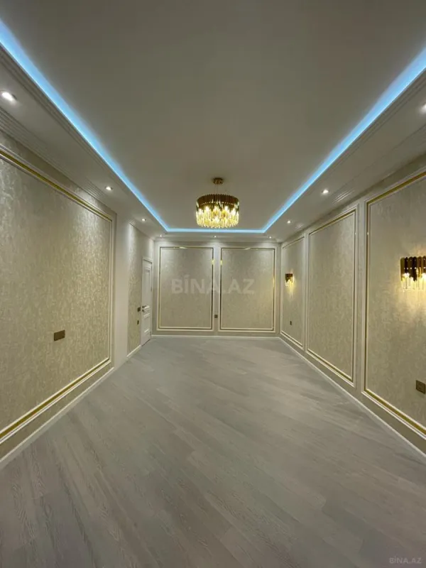 Satılır 3 otaqlı mənzil 129 m²