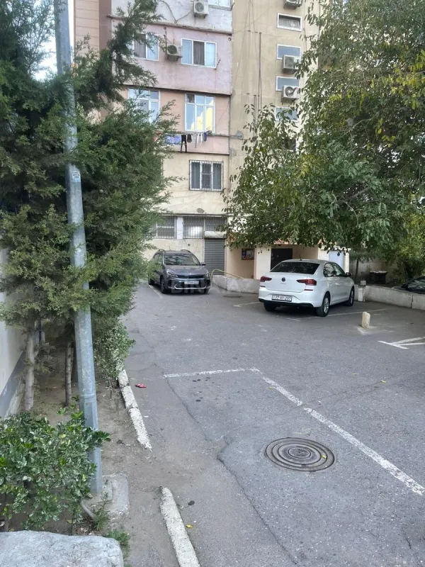 Satılır 2 otaqlı mənzil 60 m²
