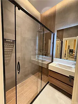 Kirayə verilir 3 otaqlı mənzil 120 m²