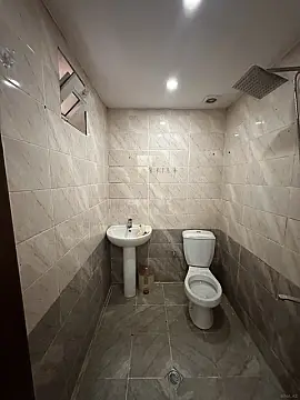 Satılır 5 otaqlı həyət evi 320 m²