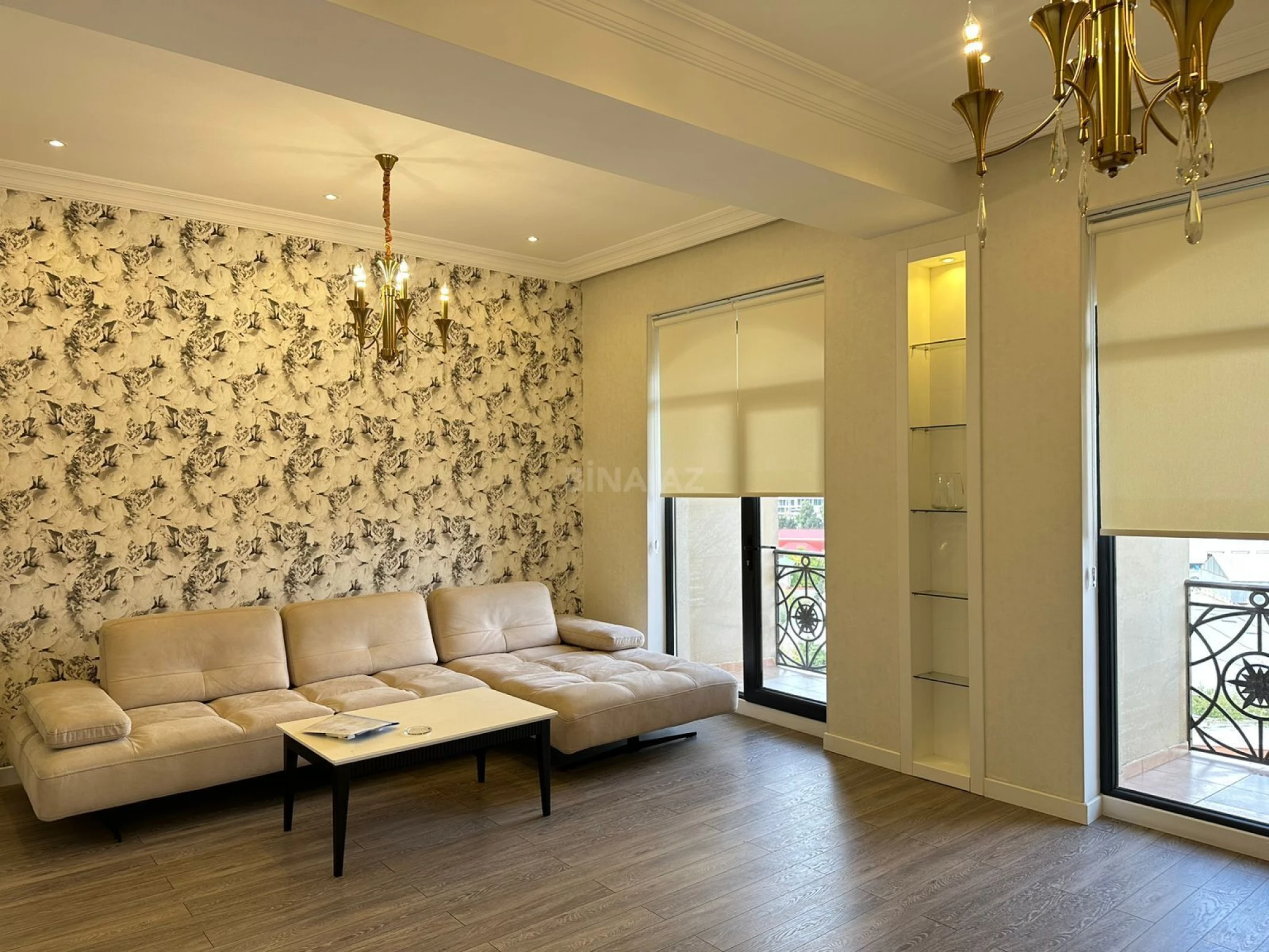 Kirayə verilir 3 otaqlı mənzil 120 m²