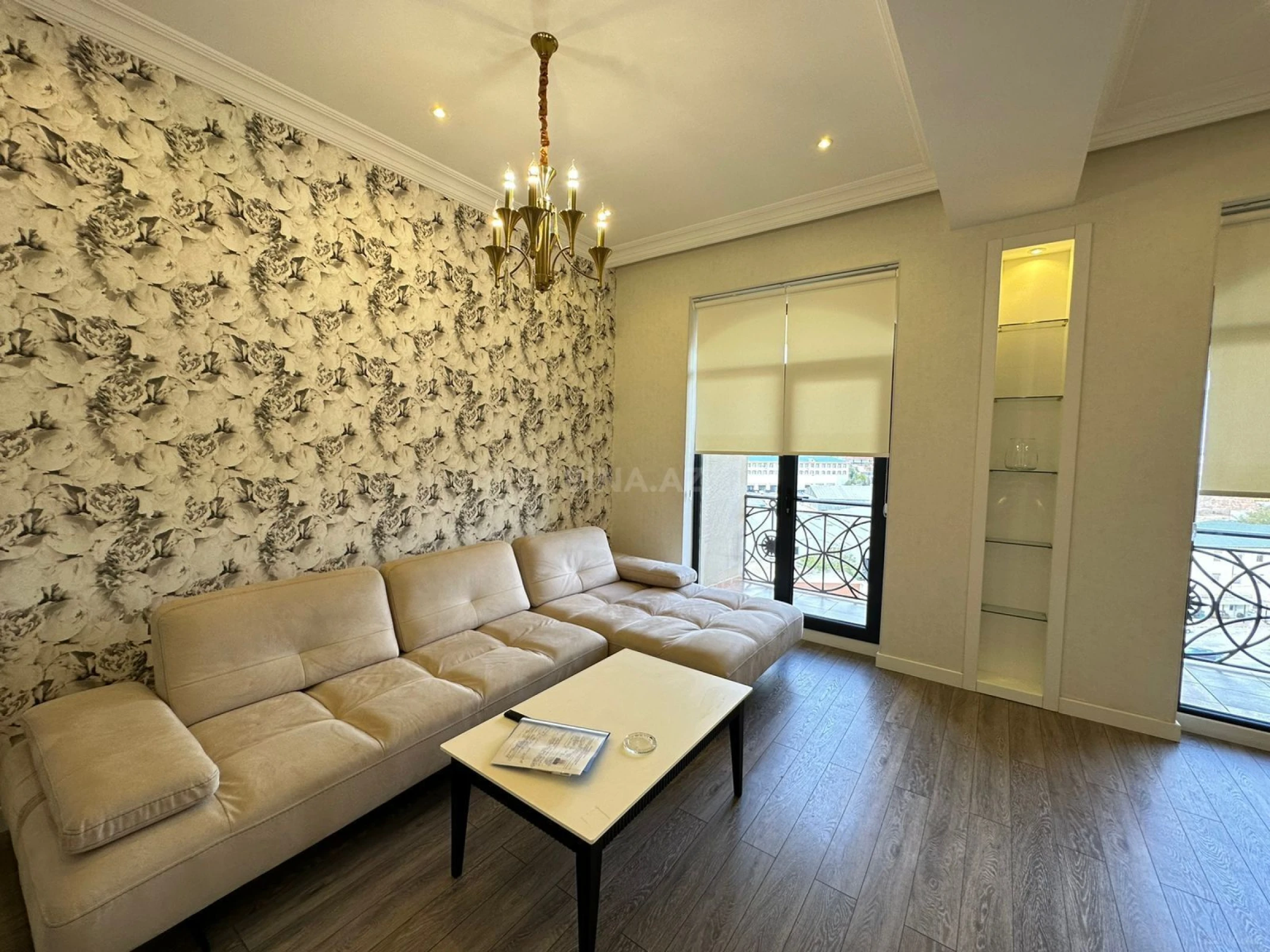 Kirayə verilir 3 otaqlı mənzil 120 m²