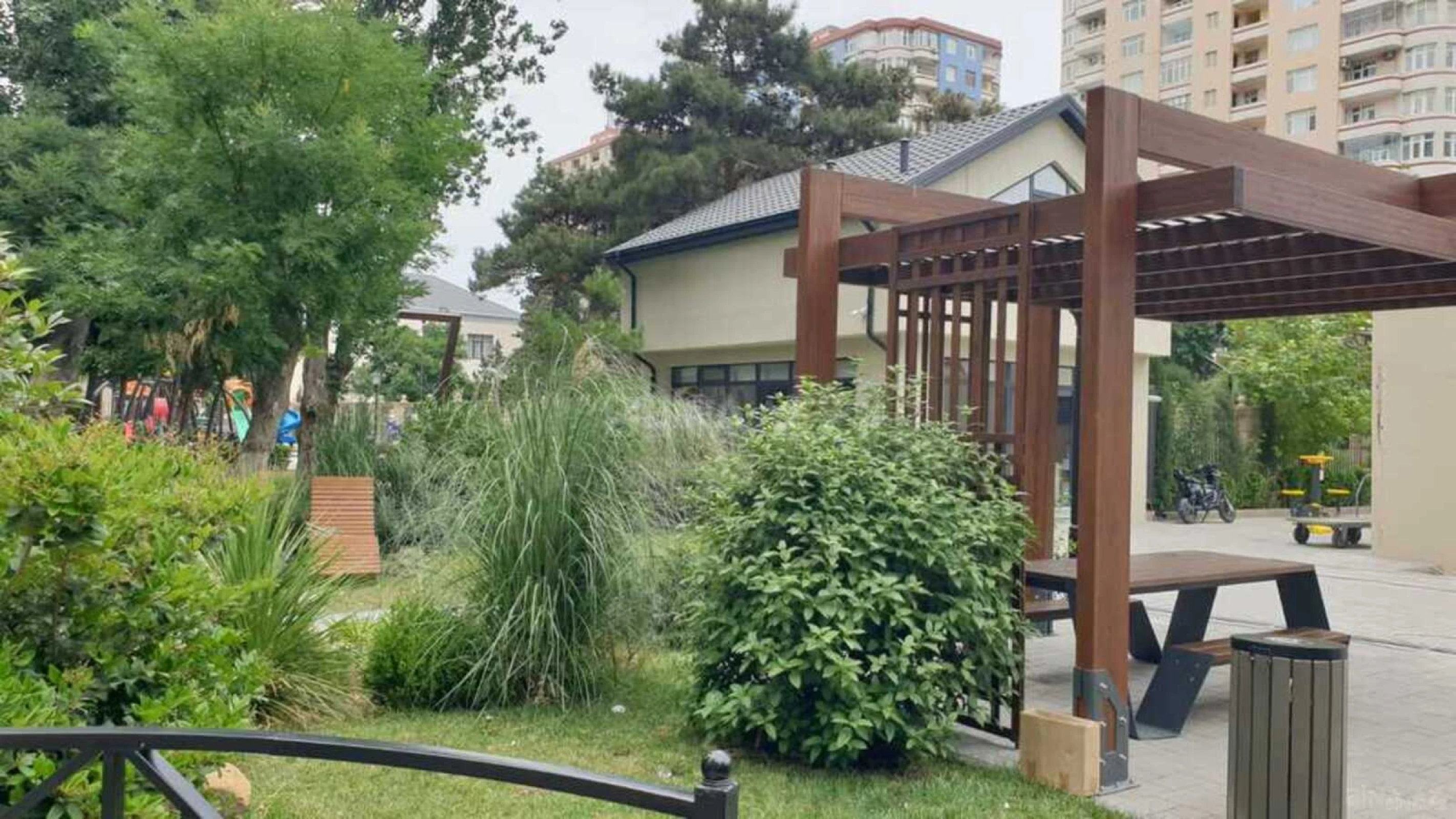 Satılır 2 otaqlı mənzil 56 m²