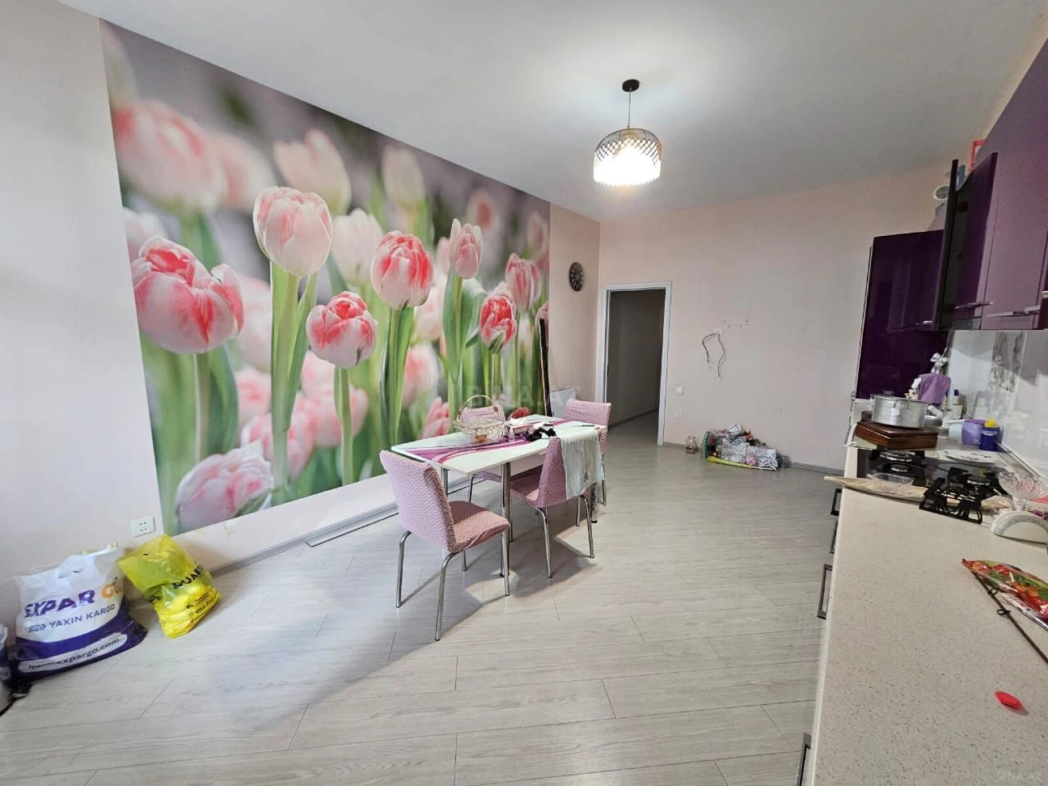 Satılır 3 otaqlı mənzil 135 m²