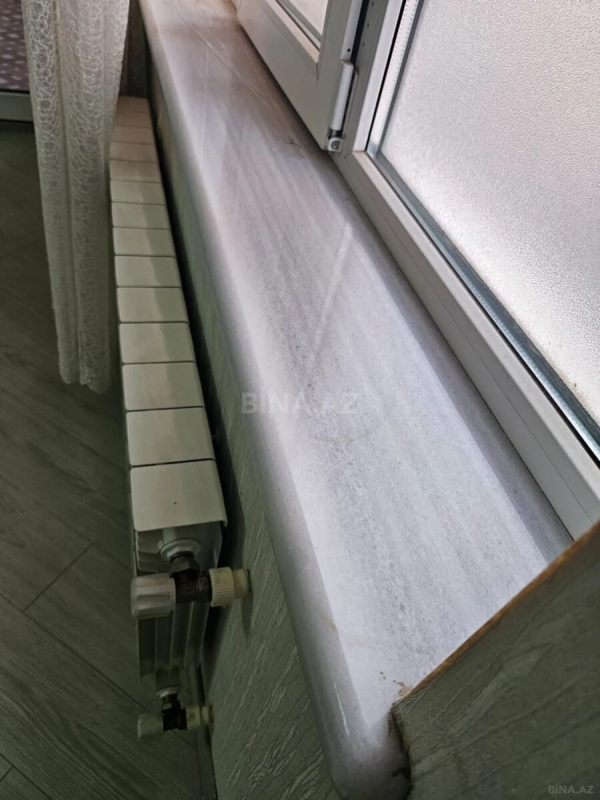 Satılır 3 otaqlı mənzil 135 m²