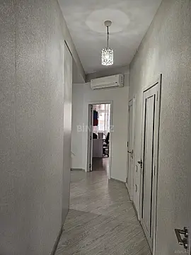 Satılır 3 otaqlı mənzil 135 m²