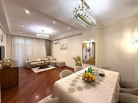 Satılır 3 otaqlı mənzil 100 m²