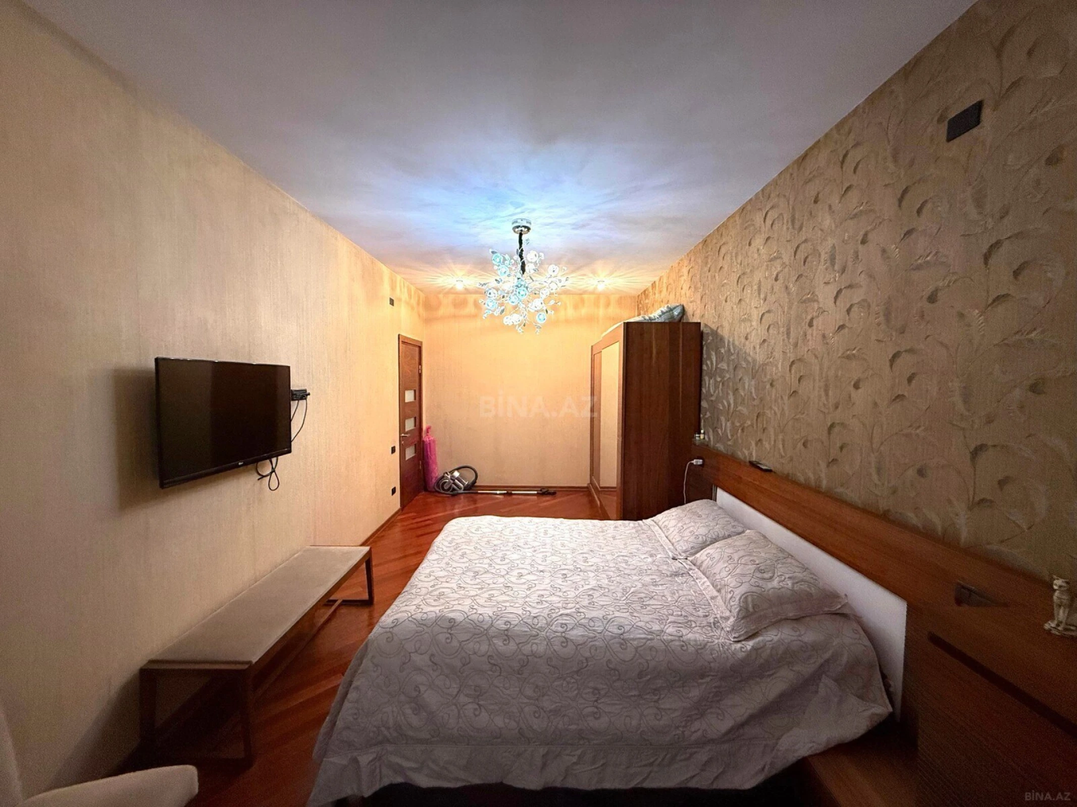 Satılır 3 otaqlı mənzil 100 m²