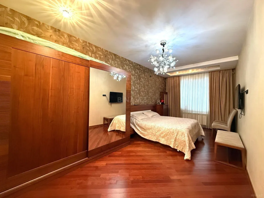 Satılır 3 otaqlı mənzil 100 m²