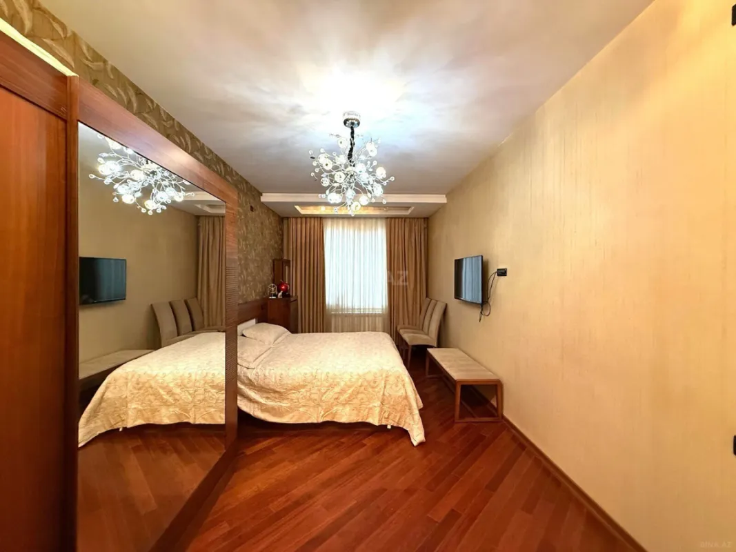 Satılır 3 otaqlı mənzil 100 m²