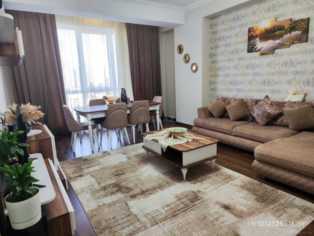 Satılır 3 otaqlı mənzil 100 m²