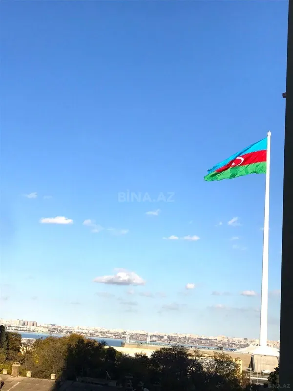 Satılır 3 otaqlı mənzil 80 m²