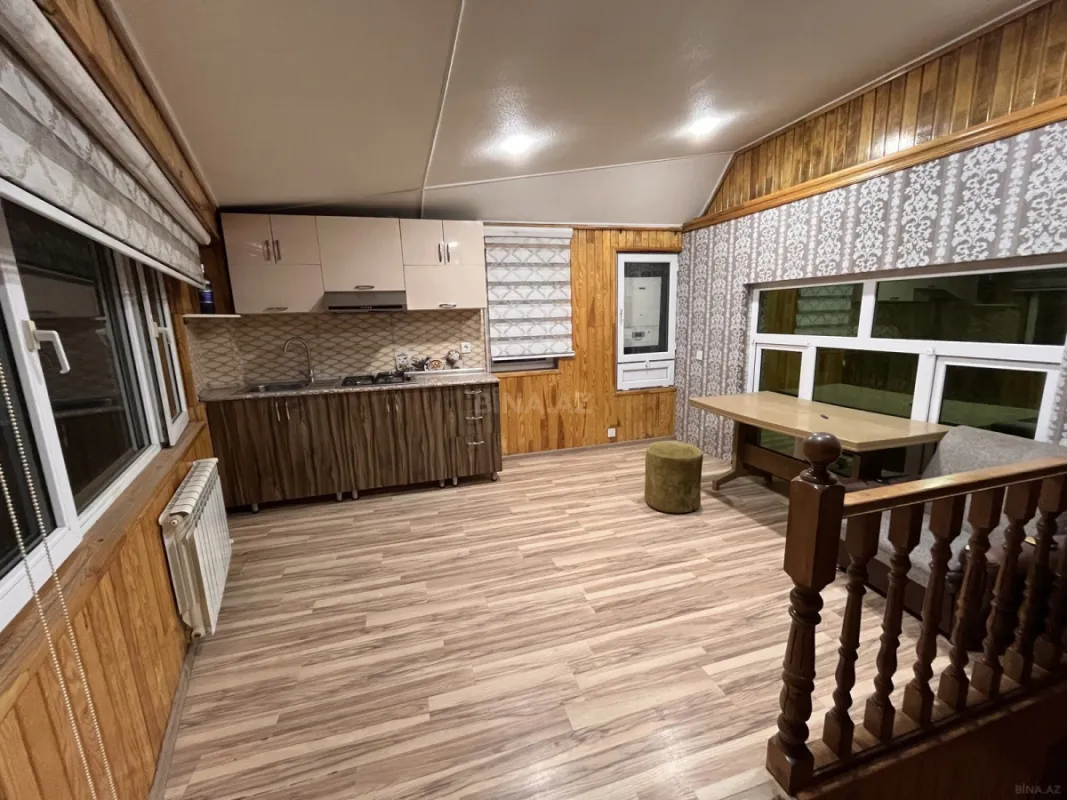 Satılır 5 otaqlı həyət evi 170 m²