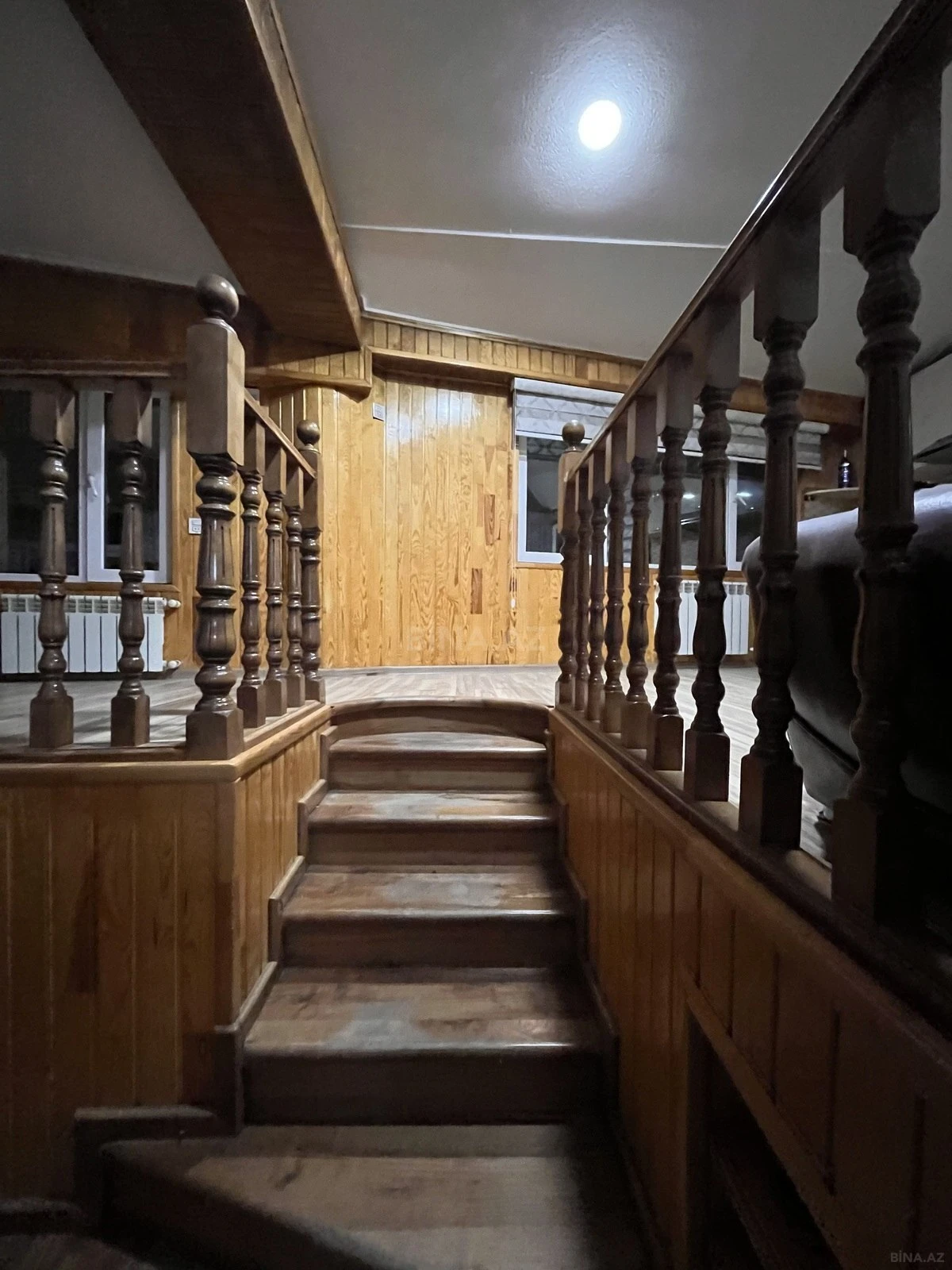 Satılır 5 otaqlı həyət evi 170 m²