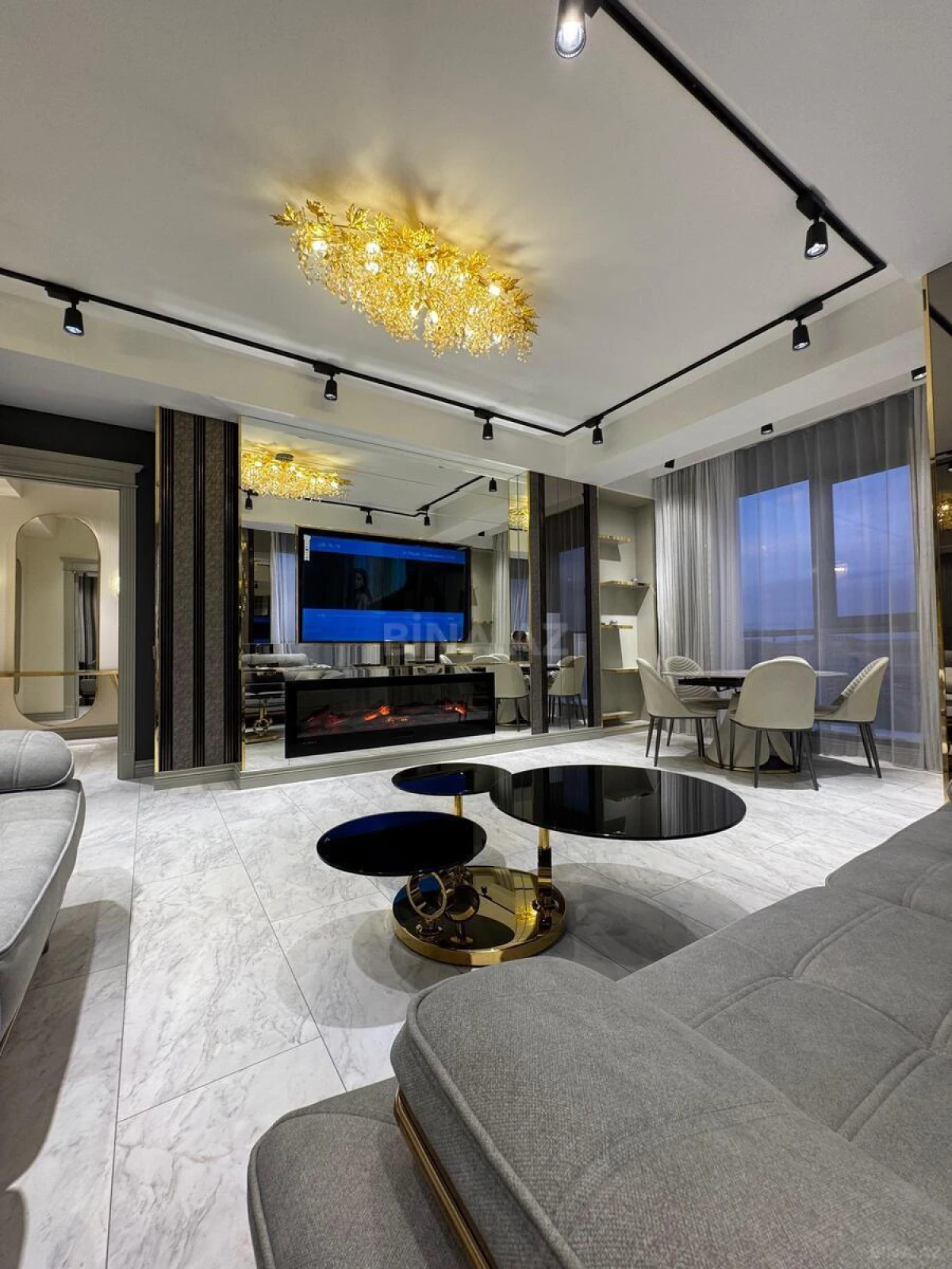 Kirayə verilir 3 otaqlı mənzil 120 m²