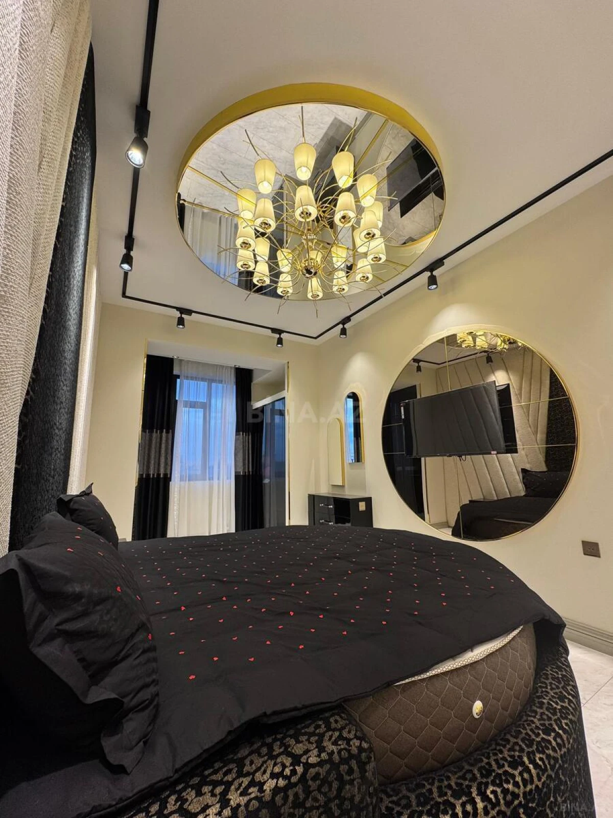 Kirayə verilir 3 otaqlı mənzil 120 m²