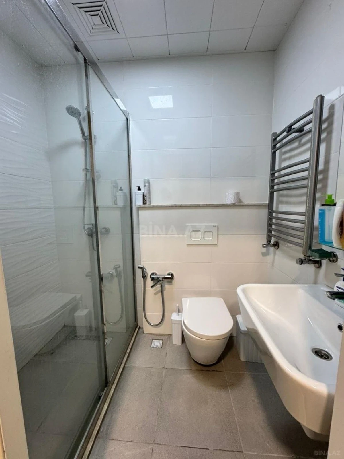 Kirayə verilir 2 otaqlı mənzil 50 m²
