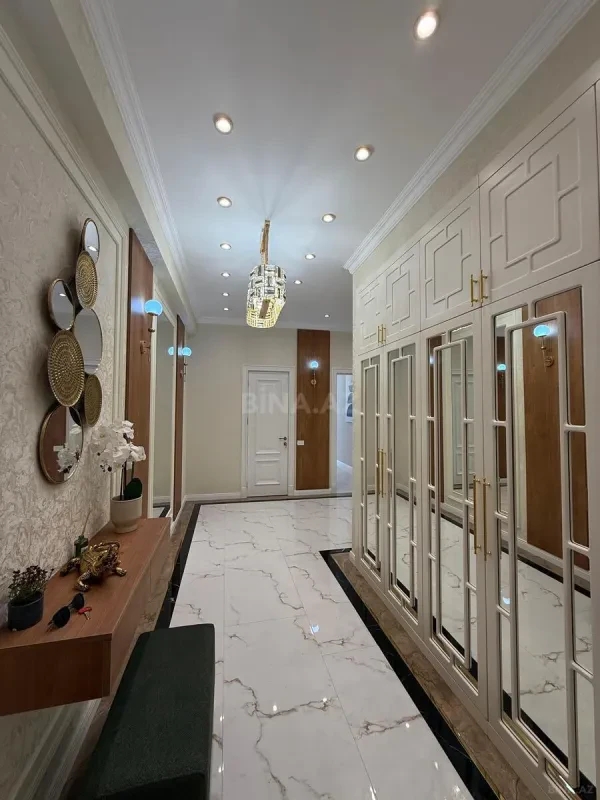 Kirayə verilir 3 otaqlı mənzil 120 m²