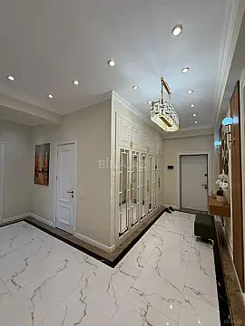 Kirayə verilir 3 otaqlı mənzil 120 m²