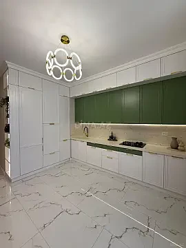 Kirayə verilir 3 otaqlı mənzil 120 m²