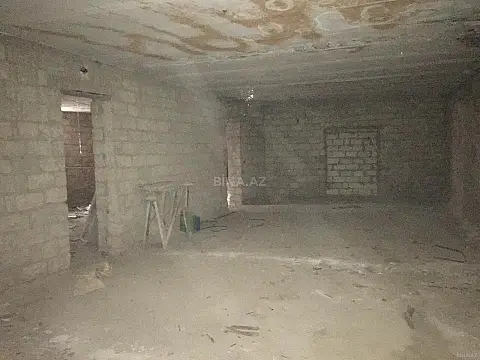 Satılır obyekt 220 m²