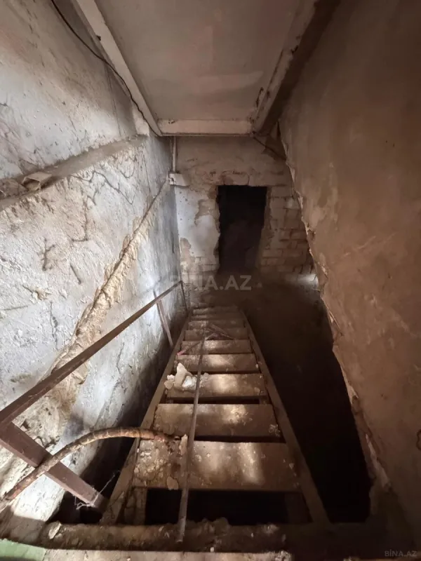 Satılır obyekt 220 m²