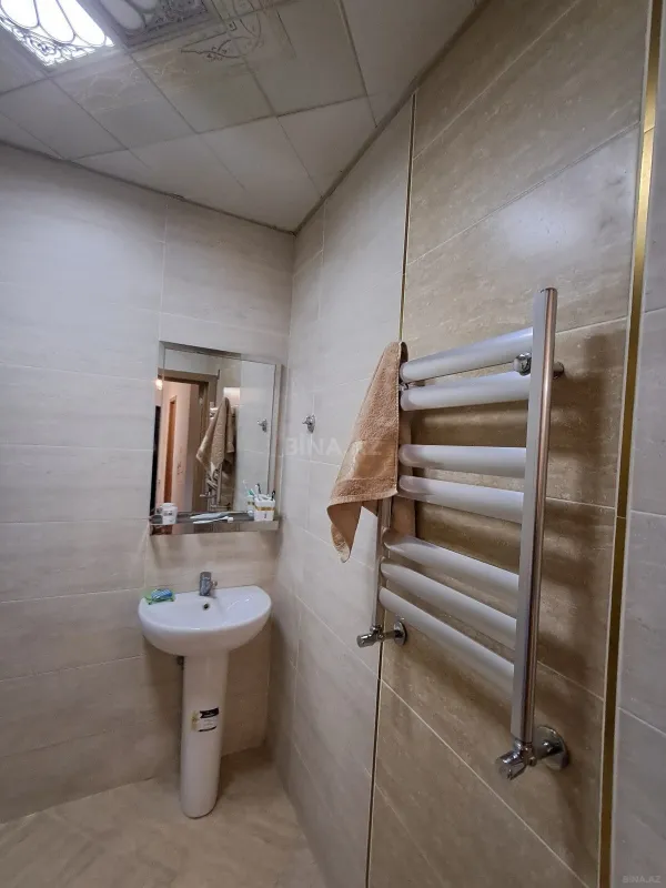 Satılır 3 otaqlı mənzil 90 m²