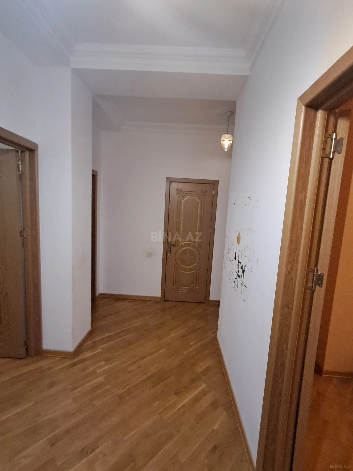 Satılır 3 otaqlı mənzil 90 m²