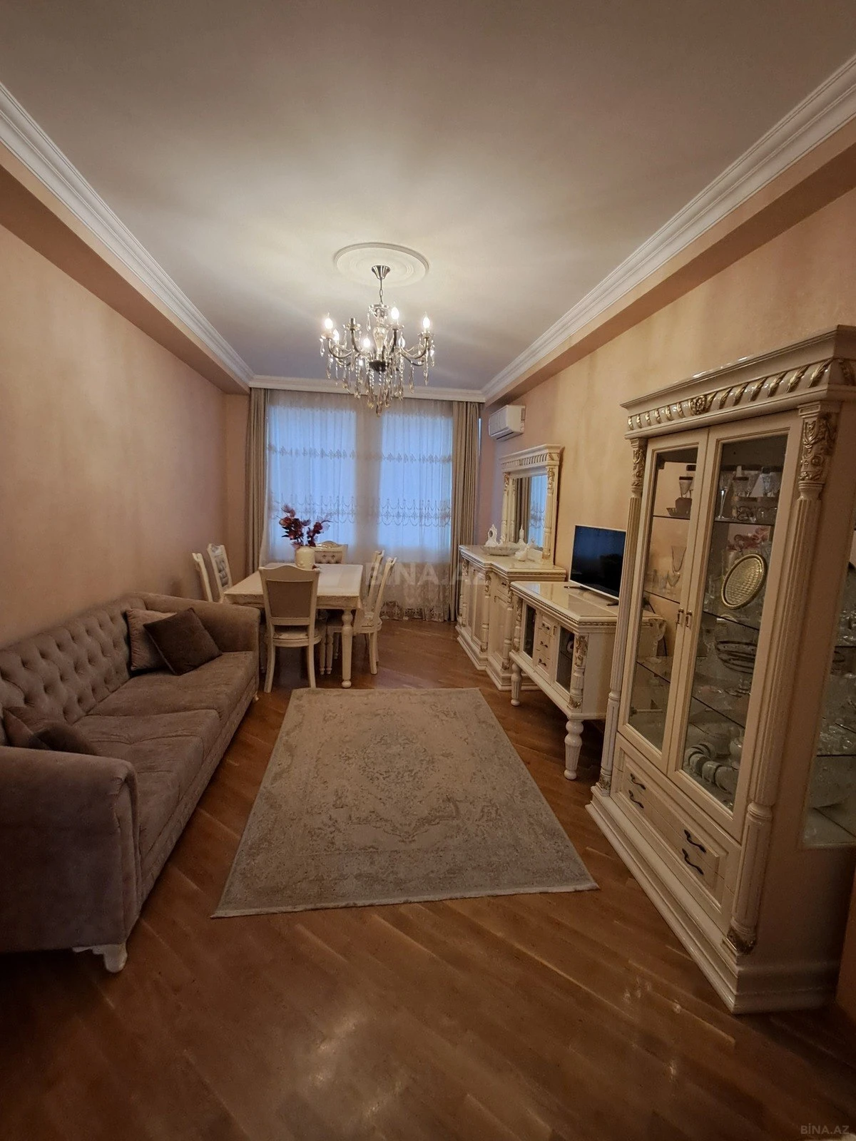 Satılır 3 otaqlı mənzil 90 m²