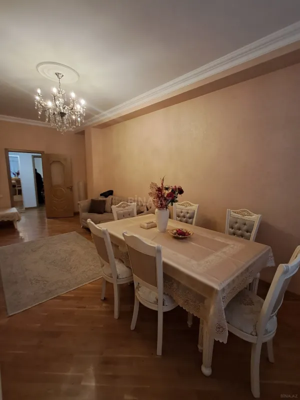 Satılır 3 otaqlı mənzil 90 m²