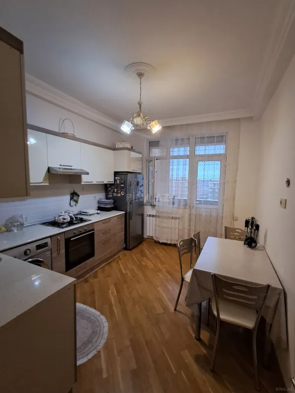 Satılır 3 otaqlı mənzil 90 m²