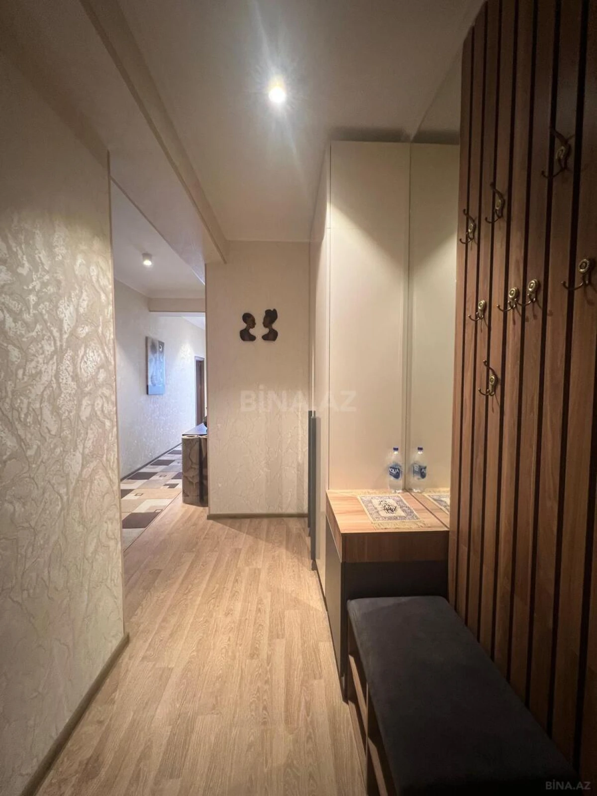 Satılır 3 otaqlı mənzil 110 m²