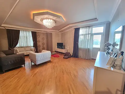Satılır 3 otaqlı mənzil 130 m² — Bakı, İçərişəhər 3 otaq 130.00 m²