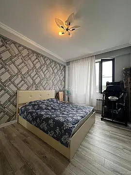 Satılır 3 otaqlı mənzil 105 m²