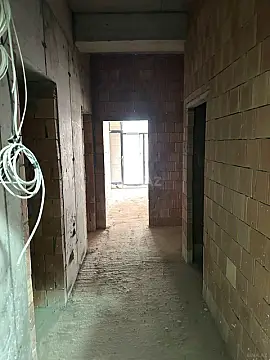 Satılır 2 otaqlı mənzil 70 m²