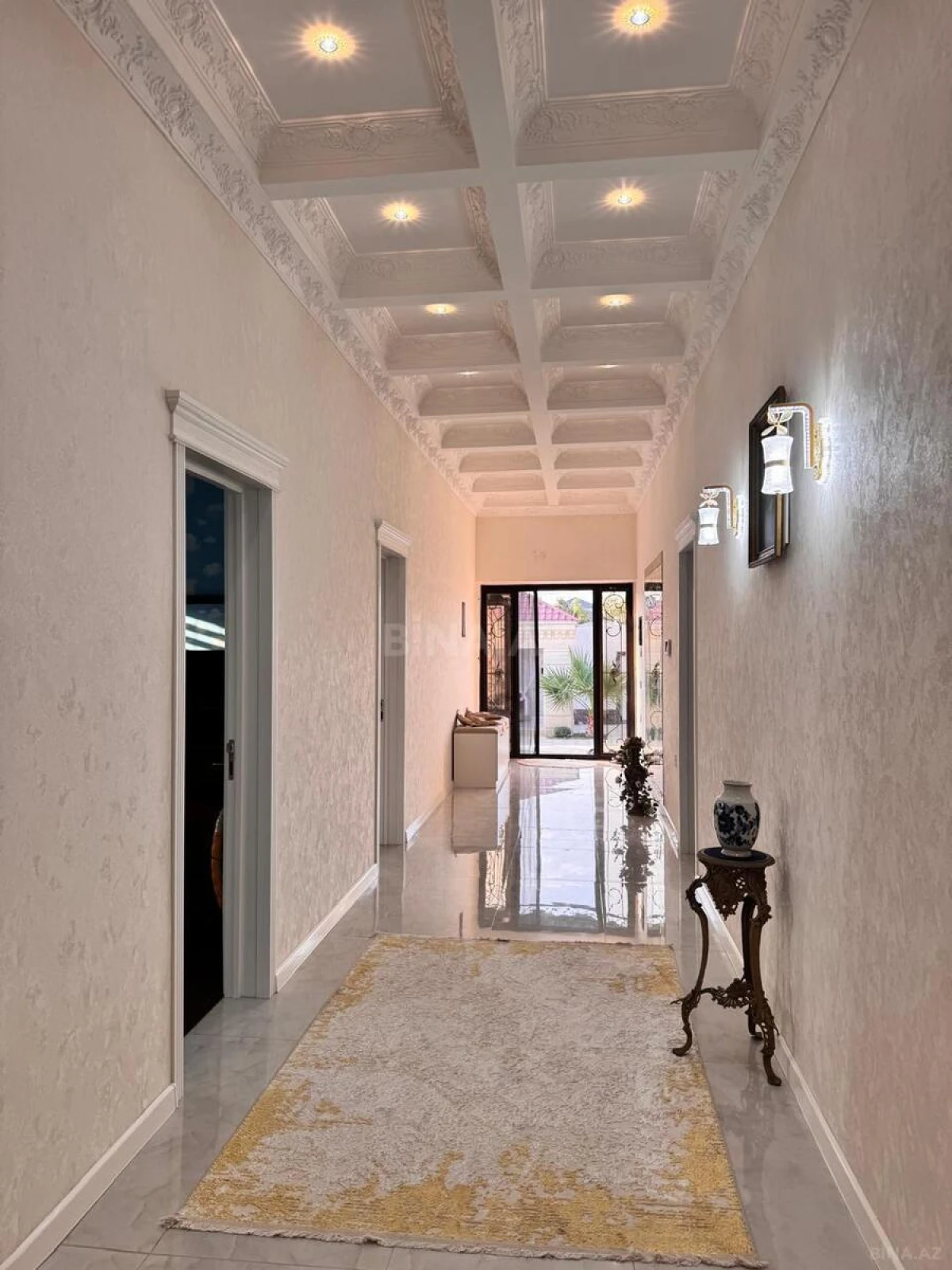 Satılır 4 otaqlı həyət evi 205 m²