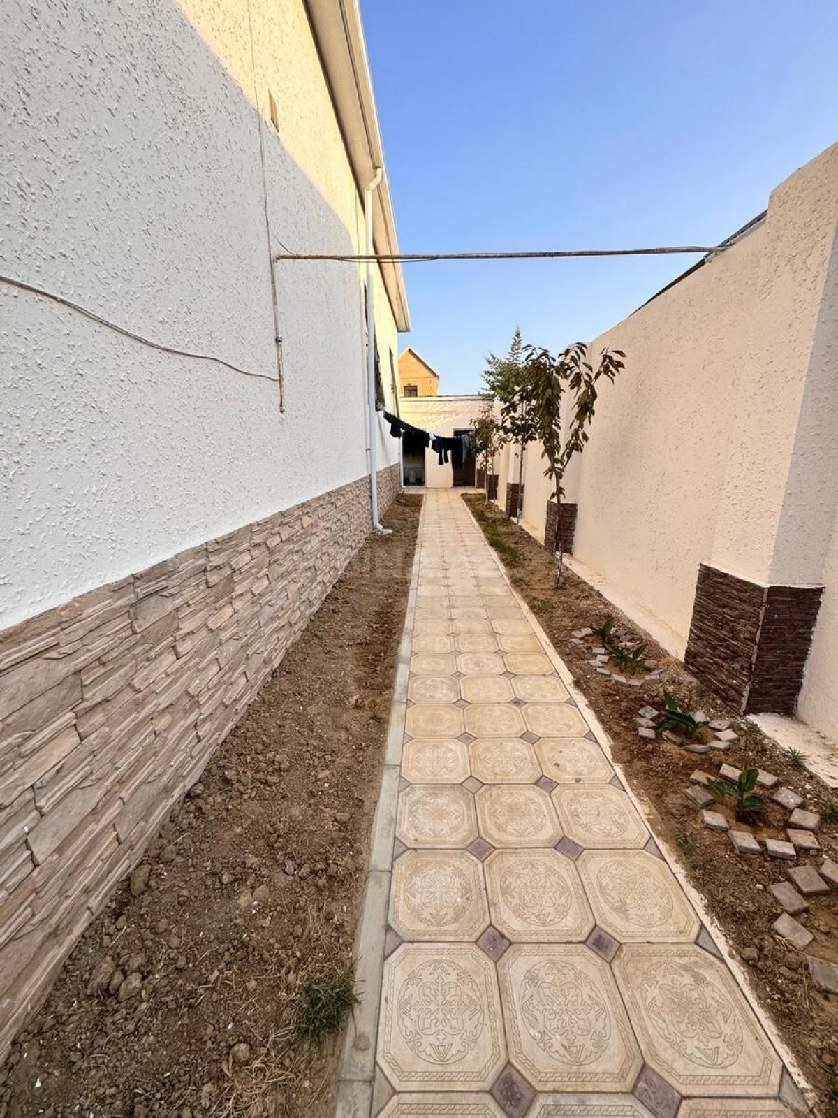 Satılır 4 otaqlı həyət evi 205 m²