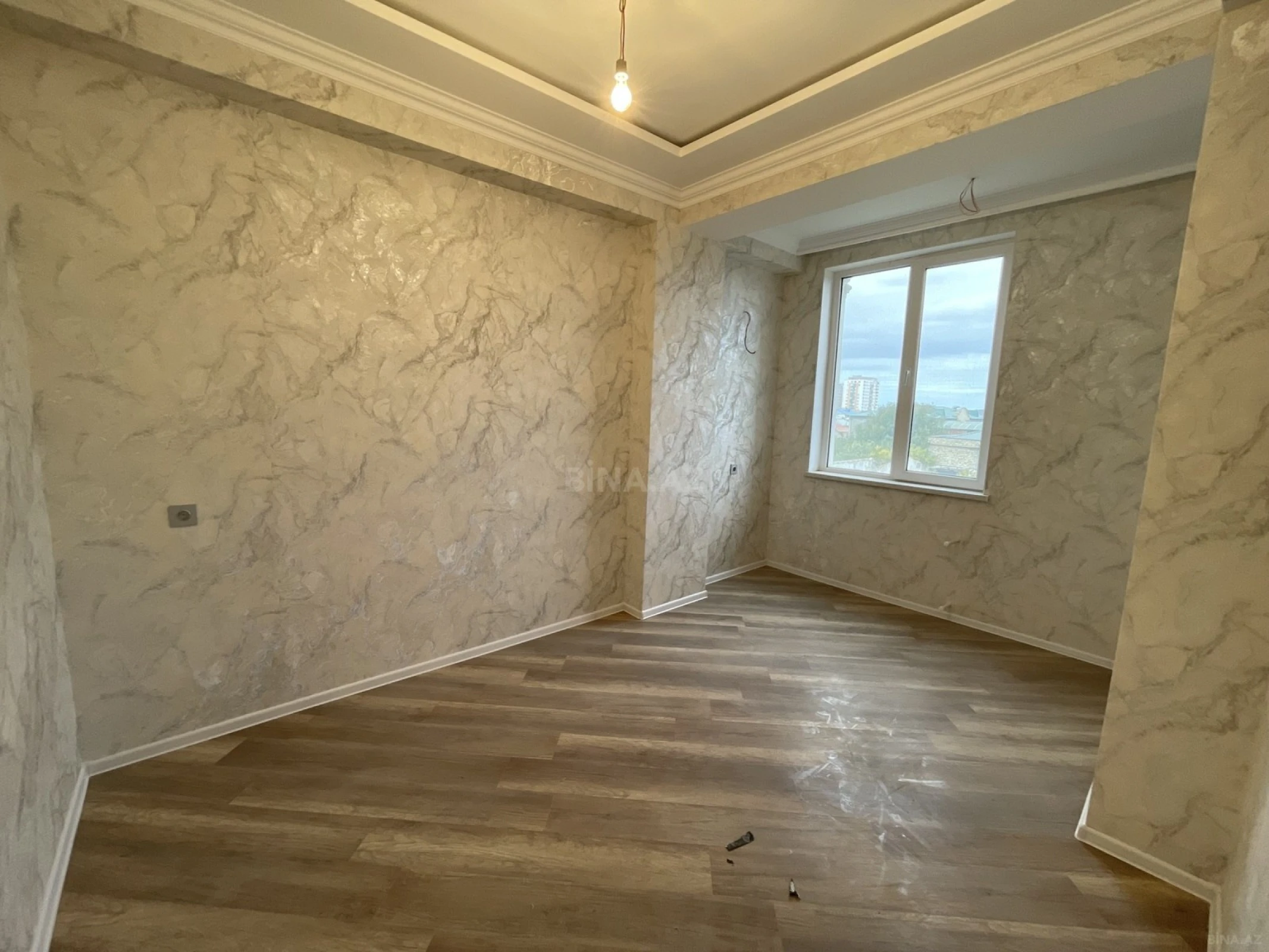Satılır 3 otaqlı mənzil 64 m²