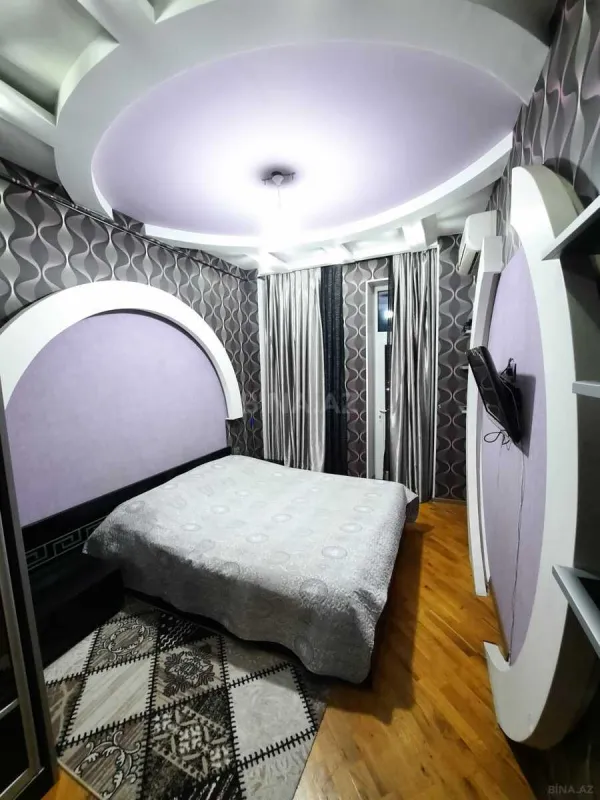 Satılır 2 otaqlı mənzil 65 m²