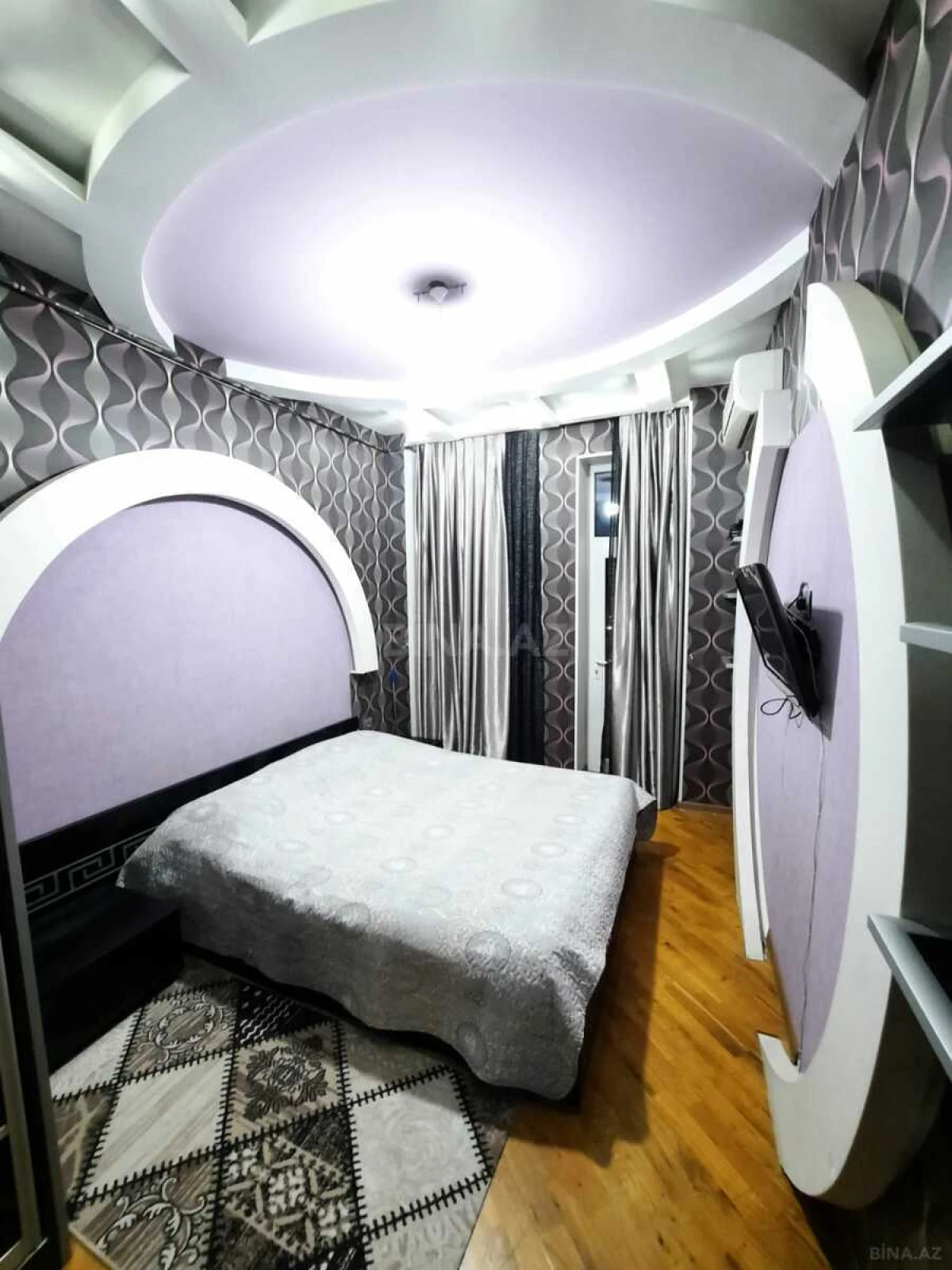 Satılır 2 otaqlı mənzil 65 m²