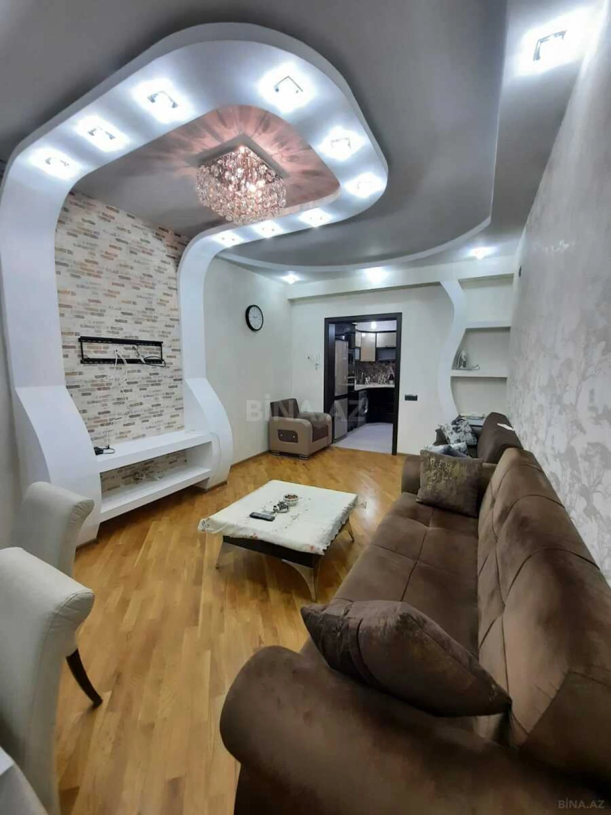 Satılır 2 otaqlı mənzil 65 m²