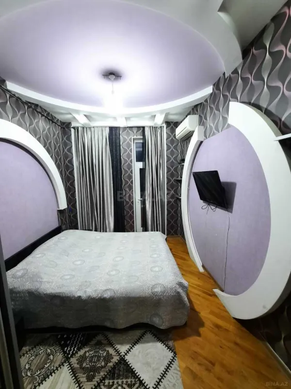 Satılır 2 otaqlı mənzil 65 m²