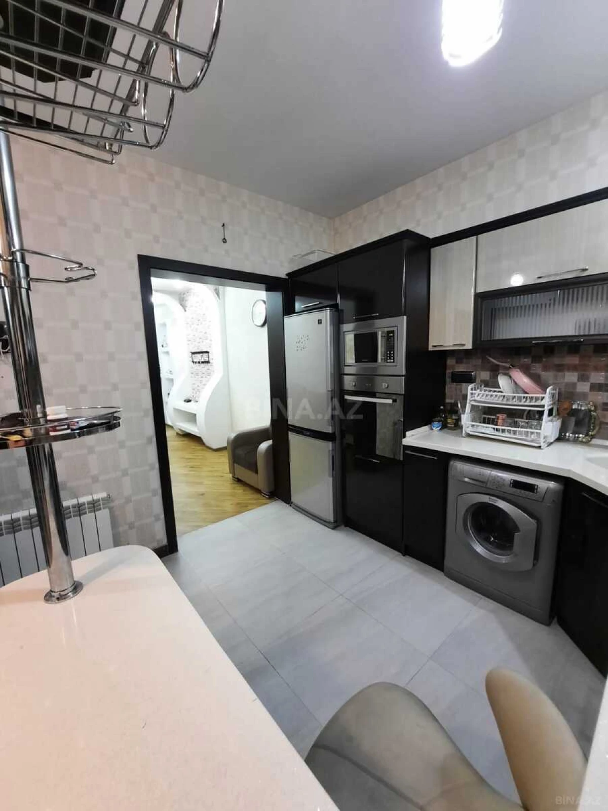 Satılır 2 otaqlı mənzil 65 m²