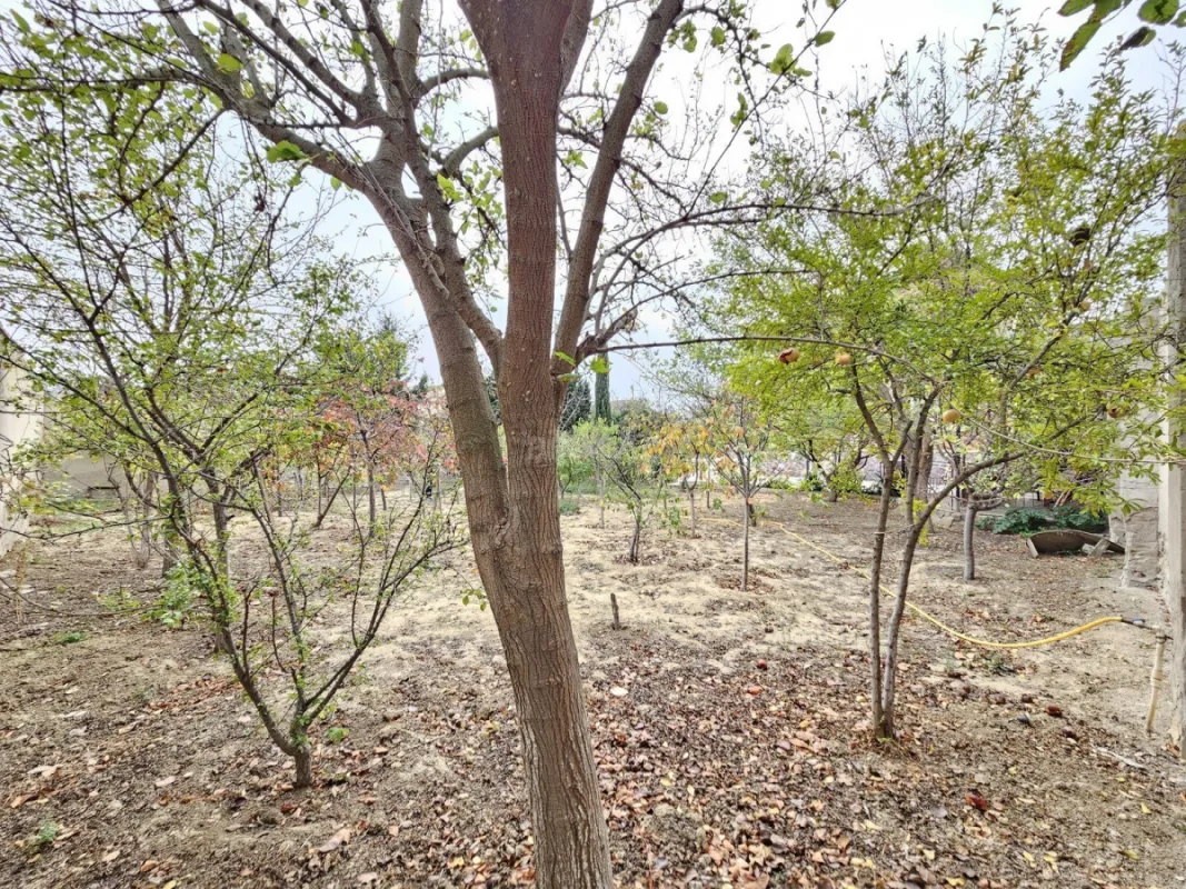 Satılır 5 otaqlı həyət evi 190 m²