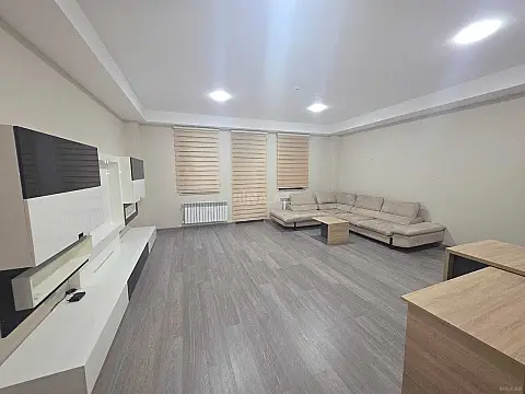 Kirayə verilir 1 otaqlı ofis 60 m² — Bakı, Nərimanov 1 otaq 60.00 m²