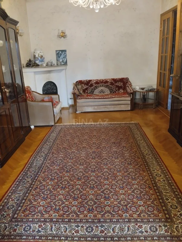 Satılır 3 otaqlı mənzil 80 m²